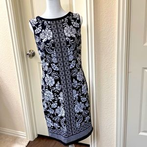 White House Black Market Sheath Dress Fully-lined